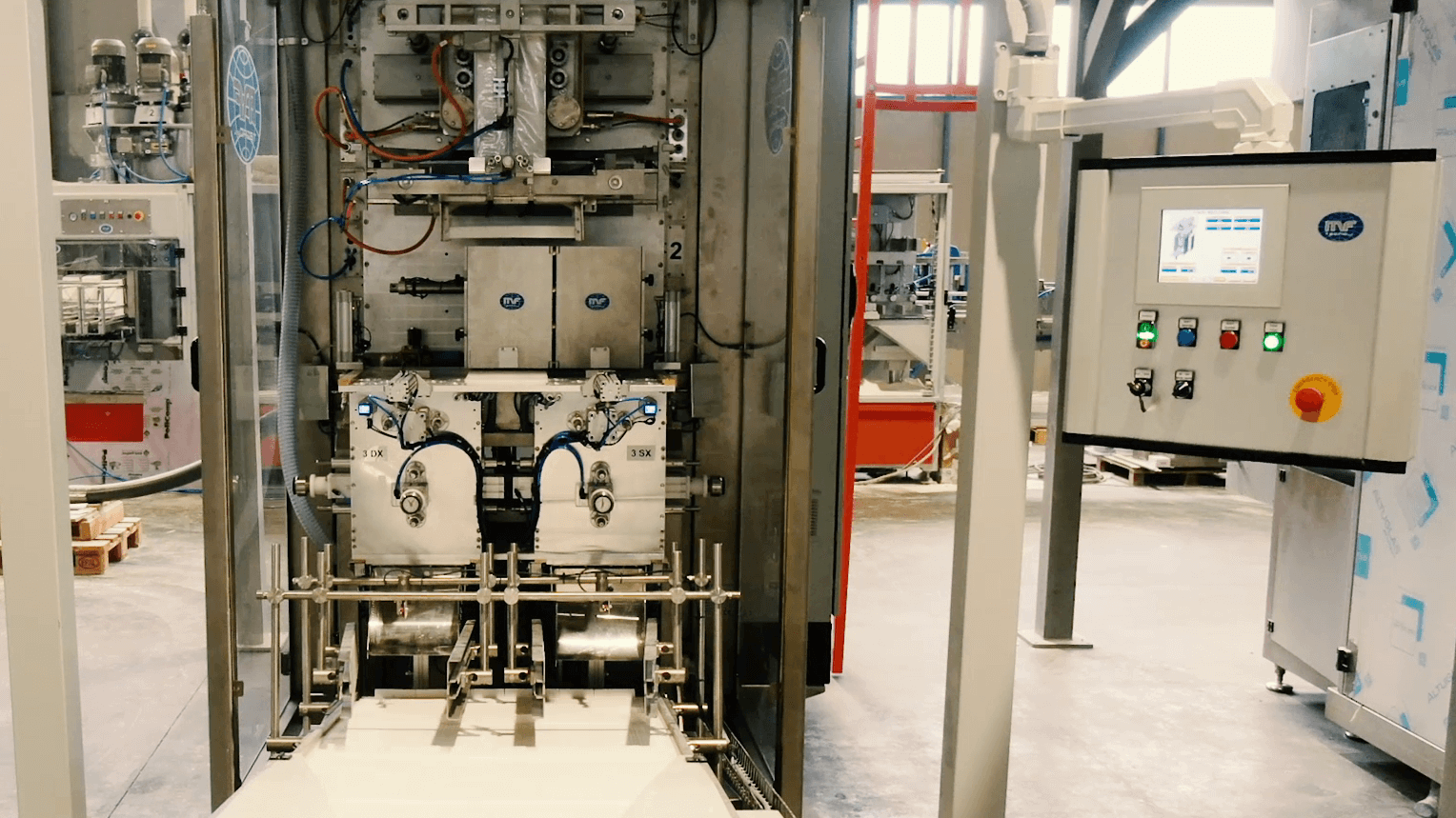 Vakuum-Verpackungsmaschine für Mehl und Pulverprodukte 0,5 - 5 kg 1